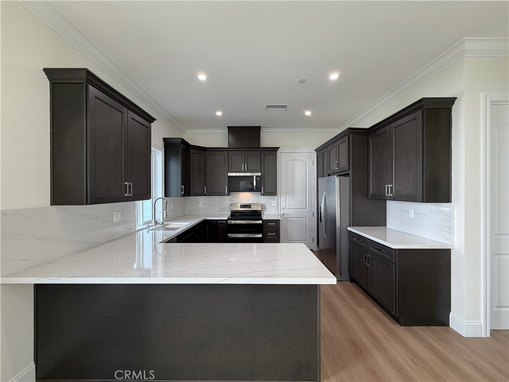 MLS #MB26033490 image #46