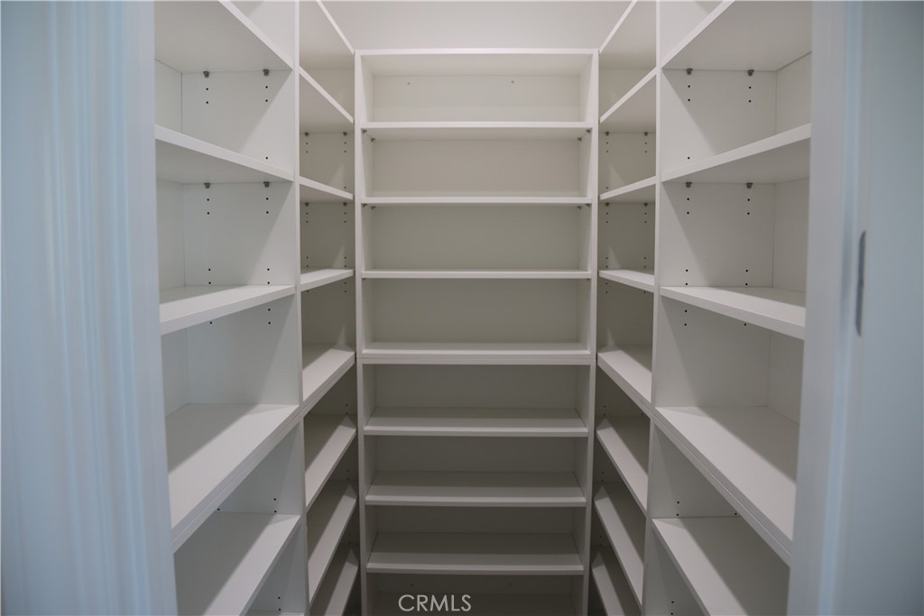 MLS #MB26033490 image #8