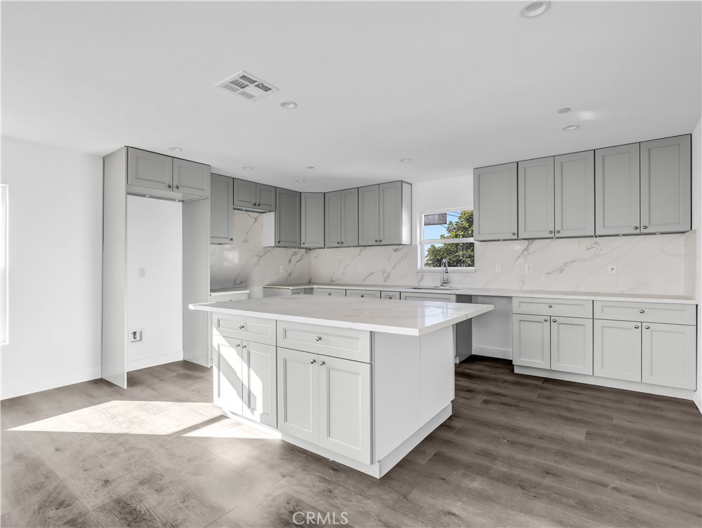 MLS #MB26052860 image #13