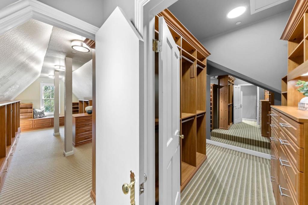 MLS #ML82012140 image #100