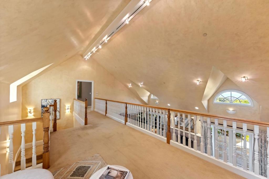 MLS #ML82012140 image #106