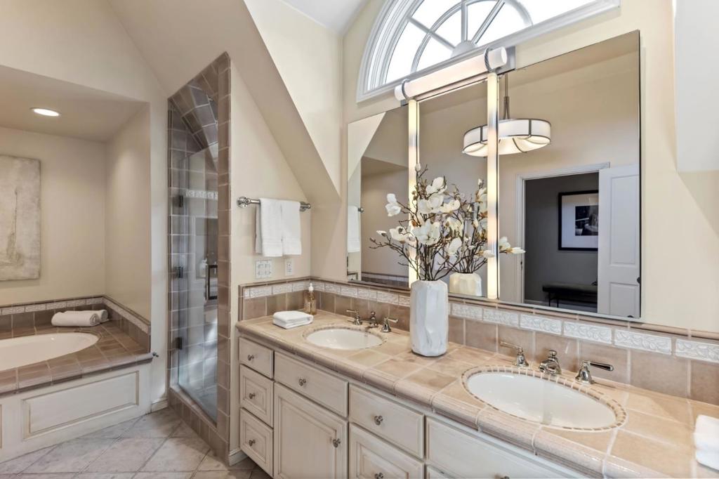 MLS #ML82012140 image #96