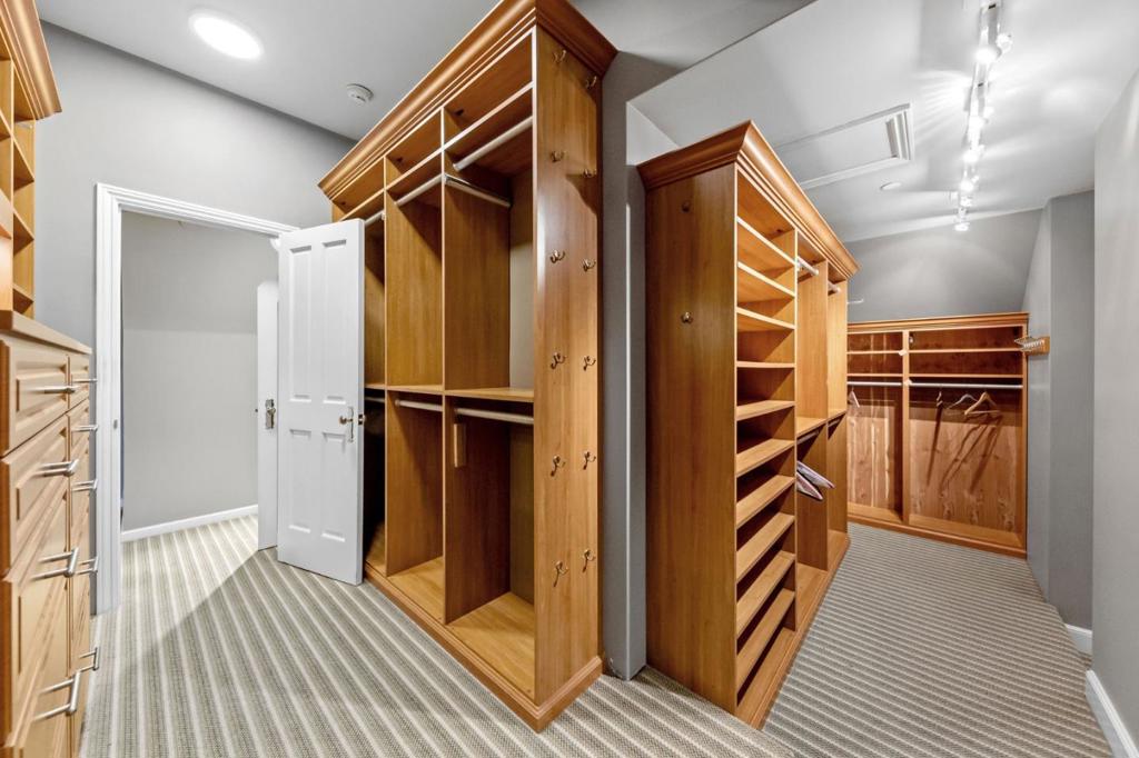 MLS #ML82012140 image #99