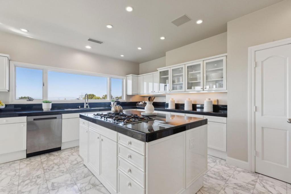 MLS #ML82017888 image #29