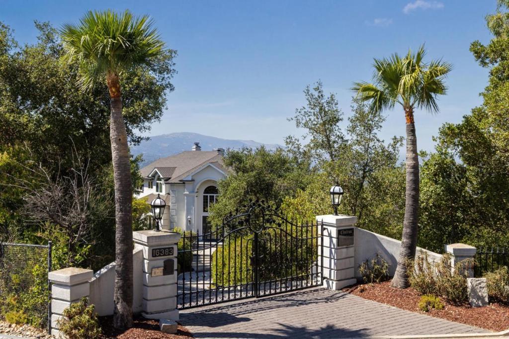 MLS #ML82017888 image #3