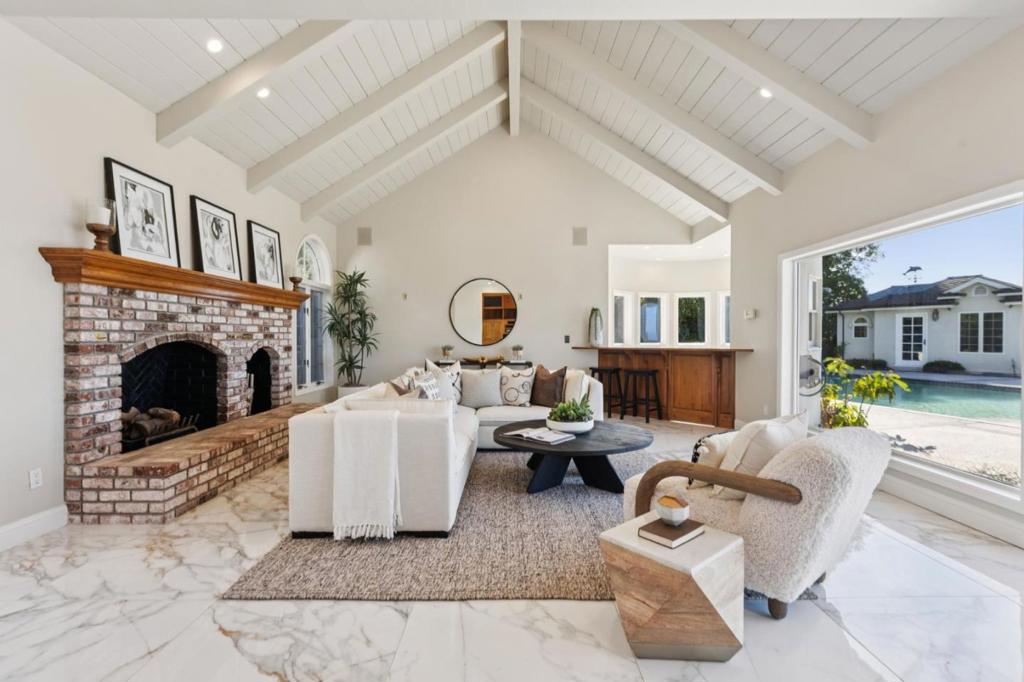 MLS #ML82017888 image #32