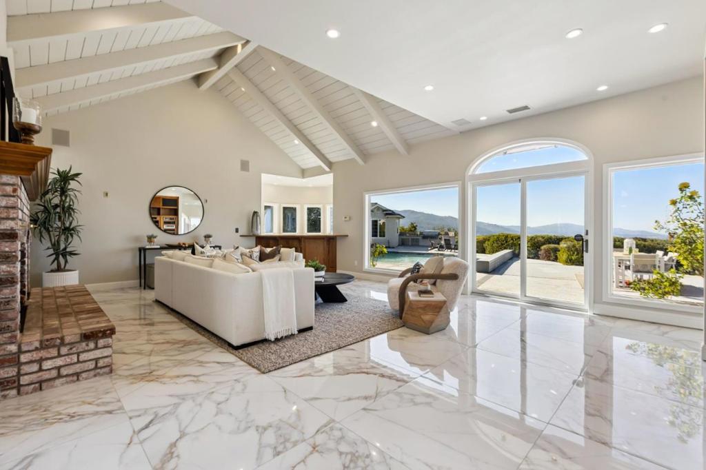 MLS #ML82017888 image #36