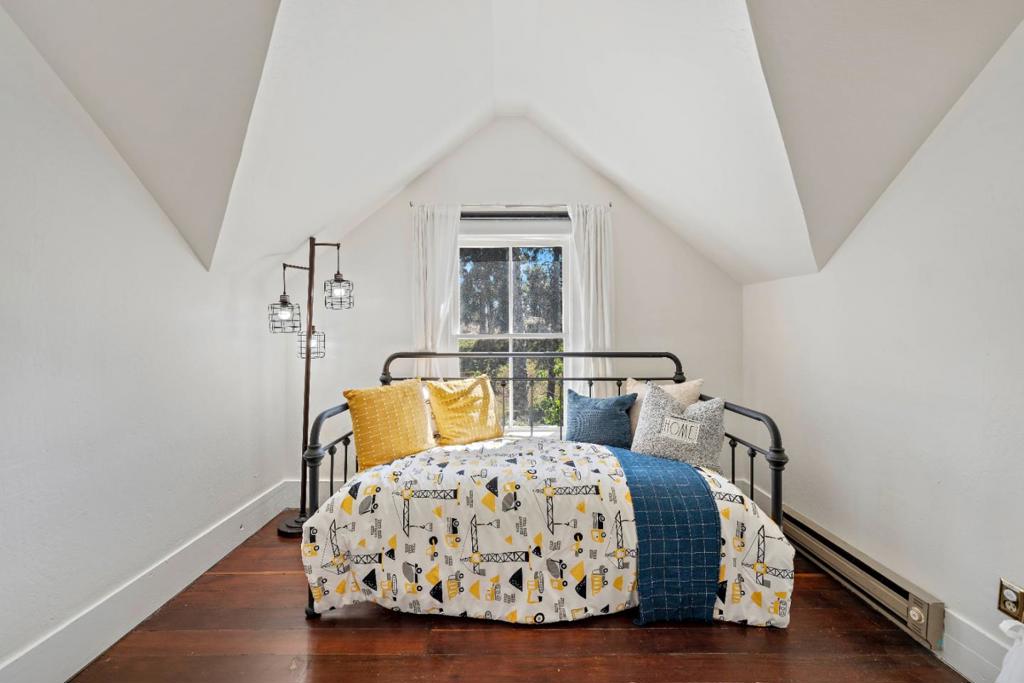 MLS #ML82028947 image #50