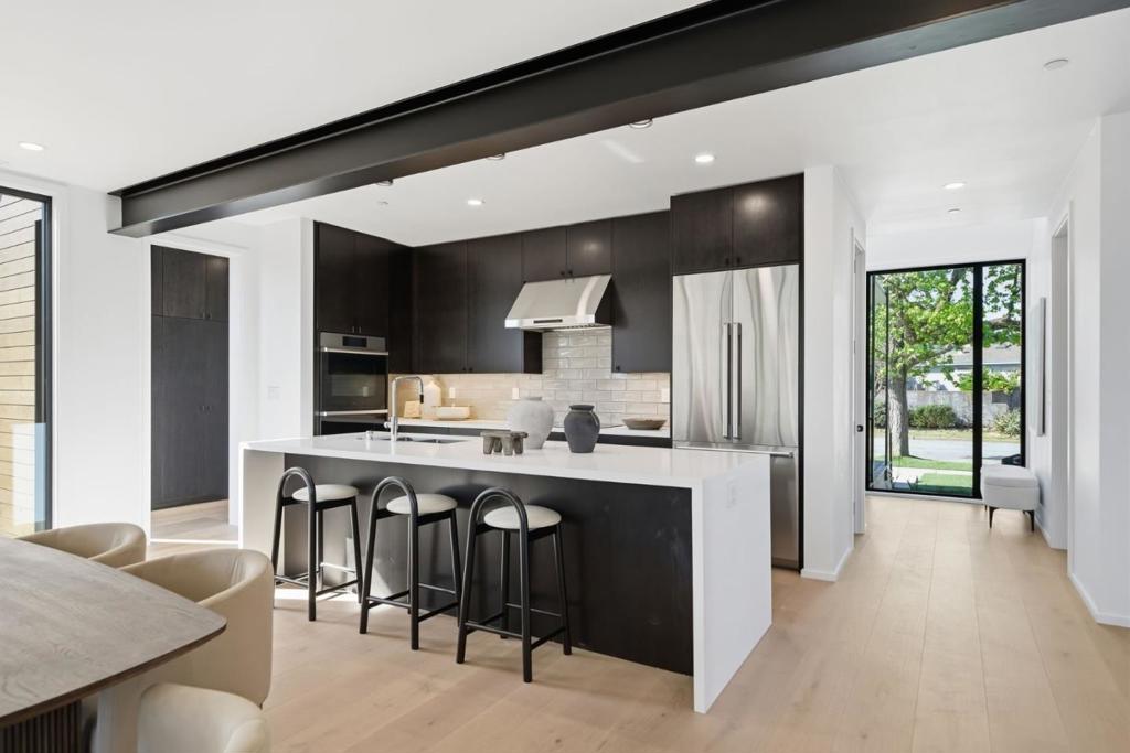 MLS #ML82029051 image #10