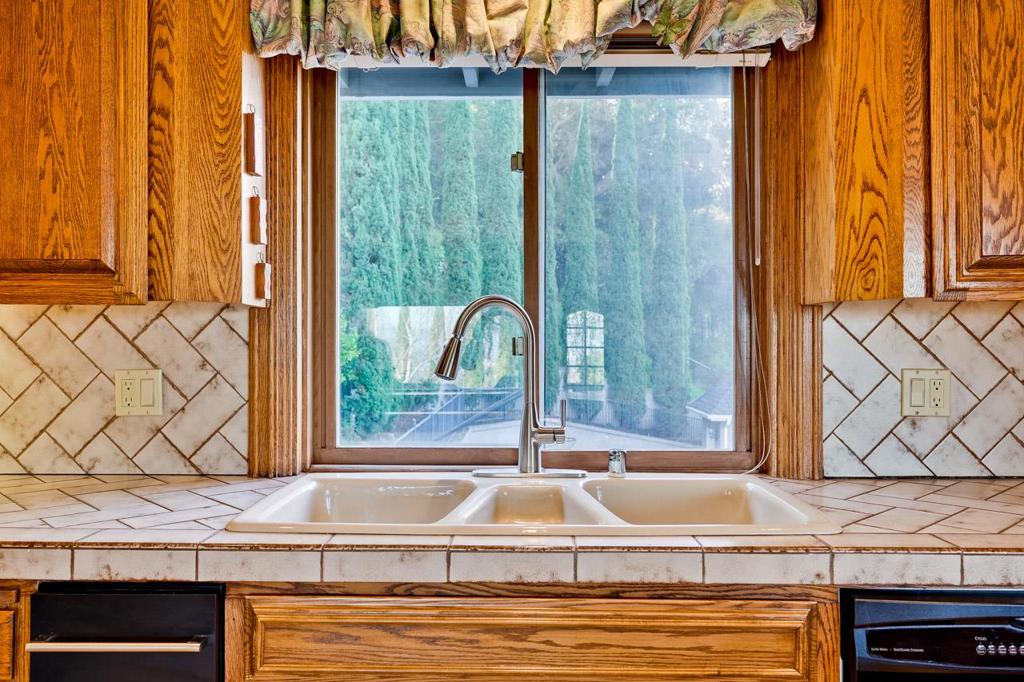 MLS #ML82030258 image #24