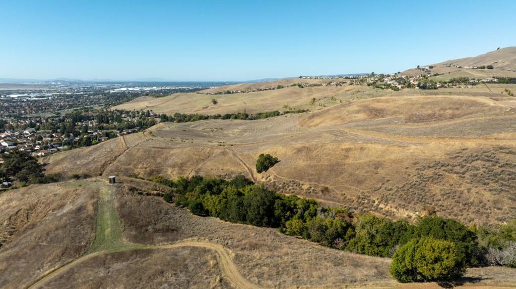 MLS #ML82030900 image #28