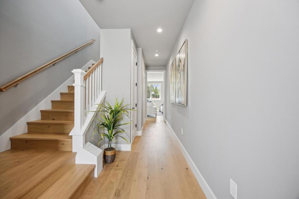 MLS #ML82031690 image #2