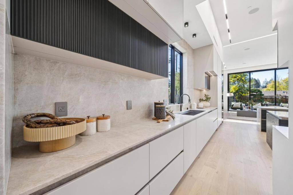 MLS #ML82033321 image #12