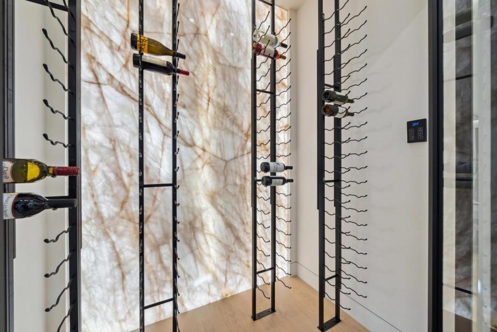 MLS #ML82033321 image #9