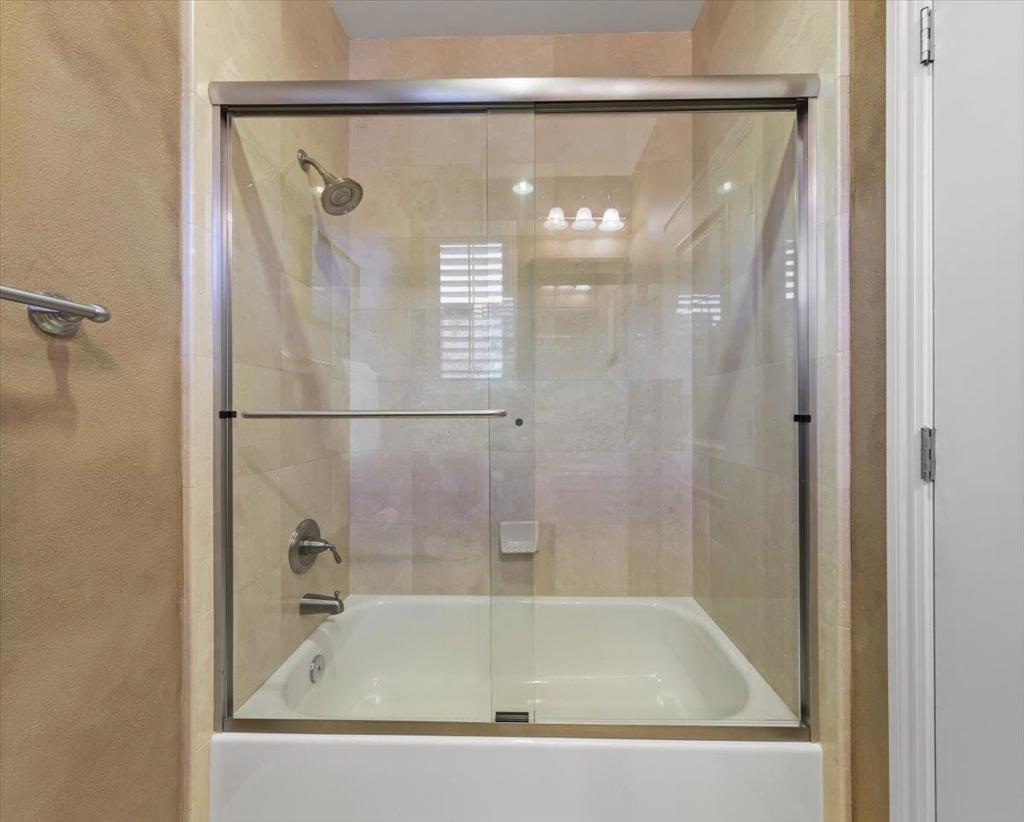 MLS #ML82035013 image #50