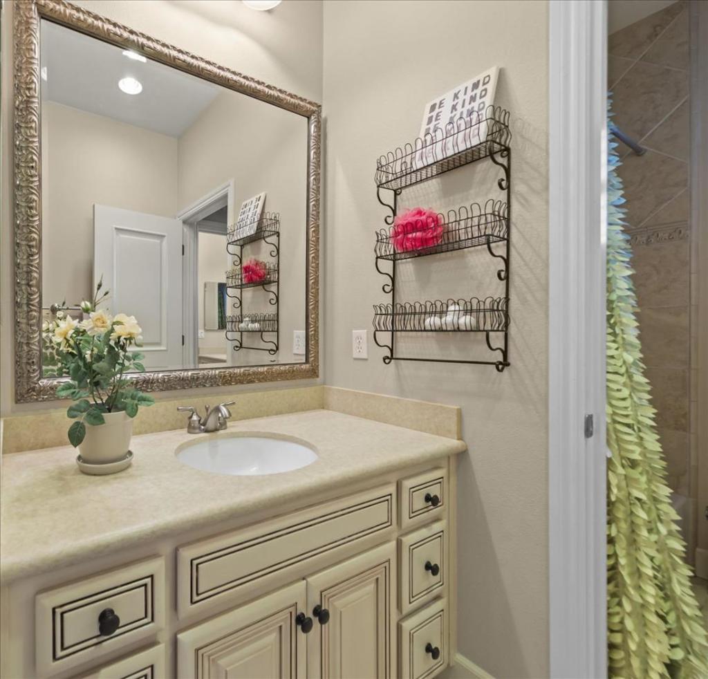 MLS #ML82035013 image #54