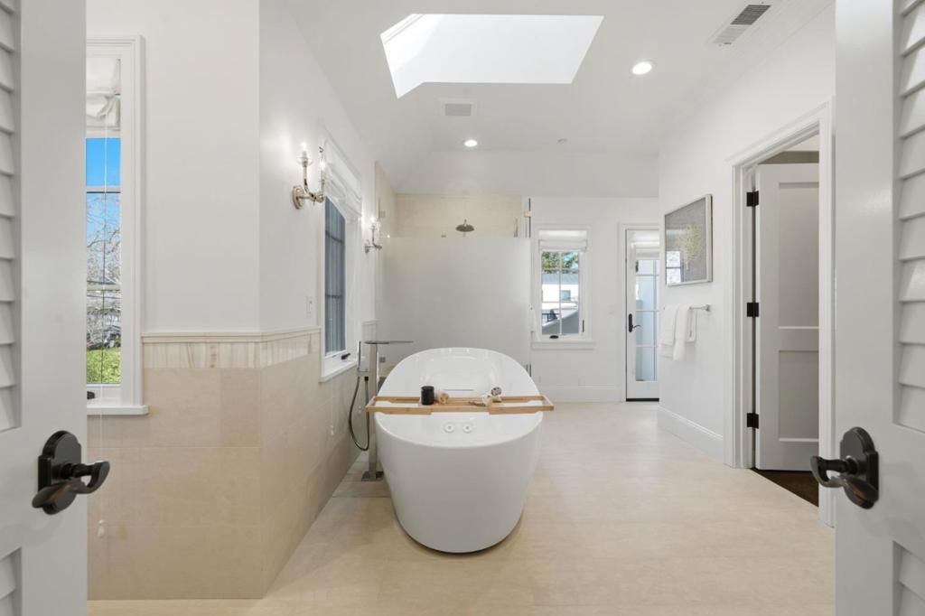 MLS #ML82035019 image #24