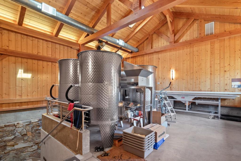 MLS #ML82035093 image #60