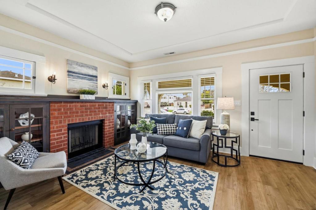 MLS #ML82035849 image #1