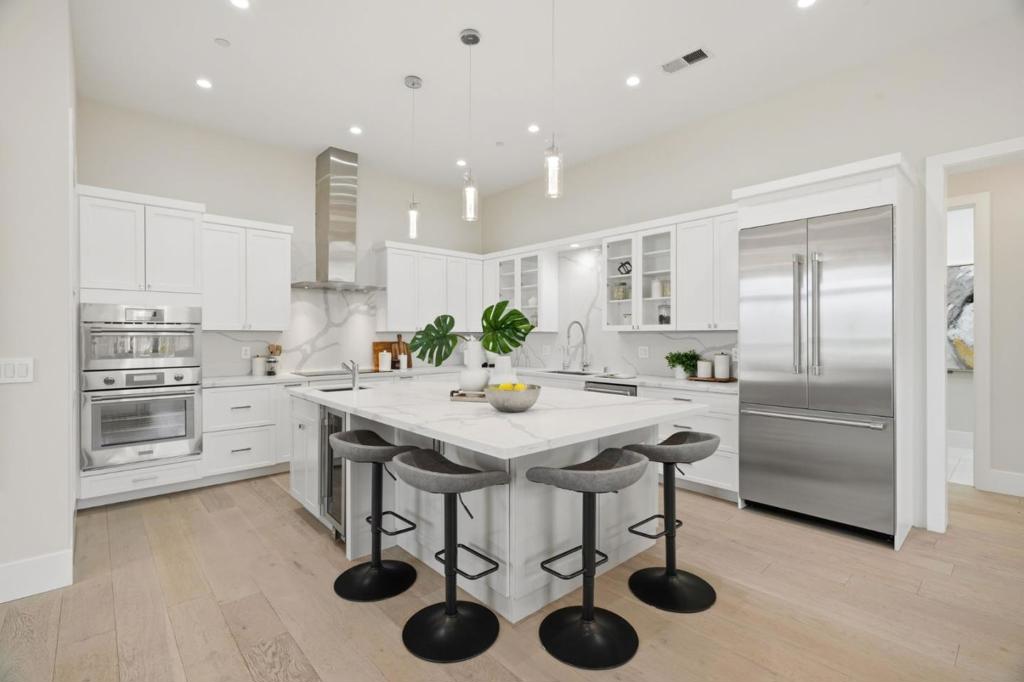 MLS #ML82036230 image #2