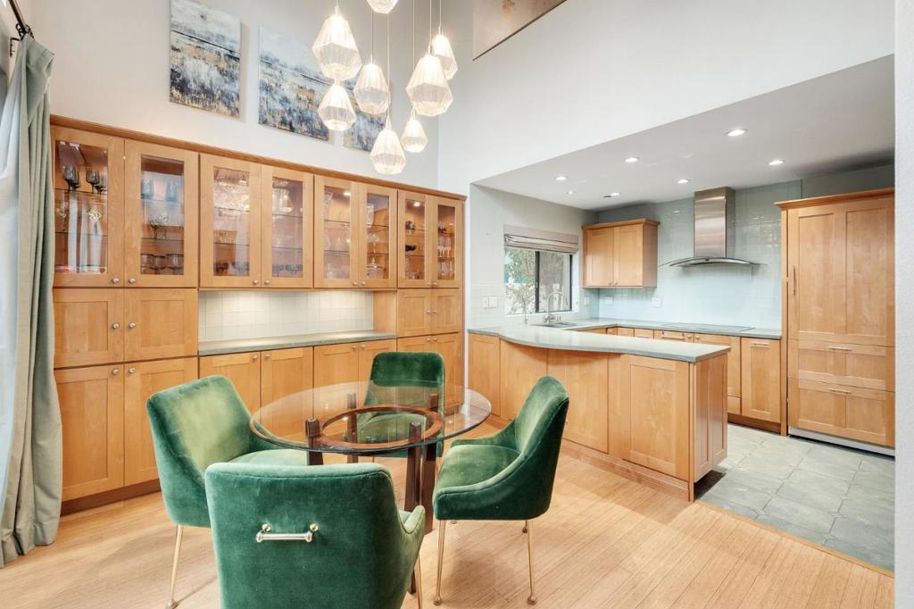 MLS #ML82036336 image #7