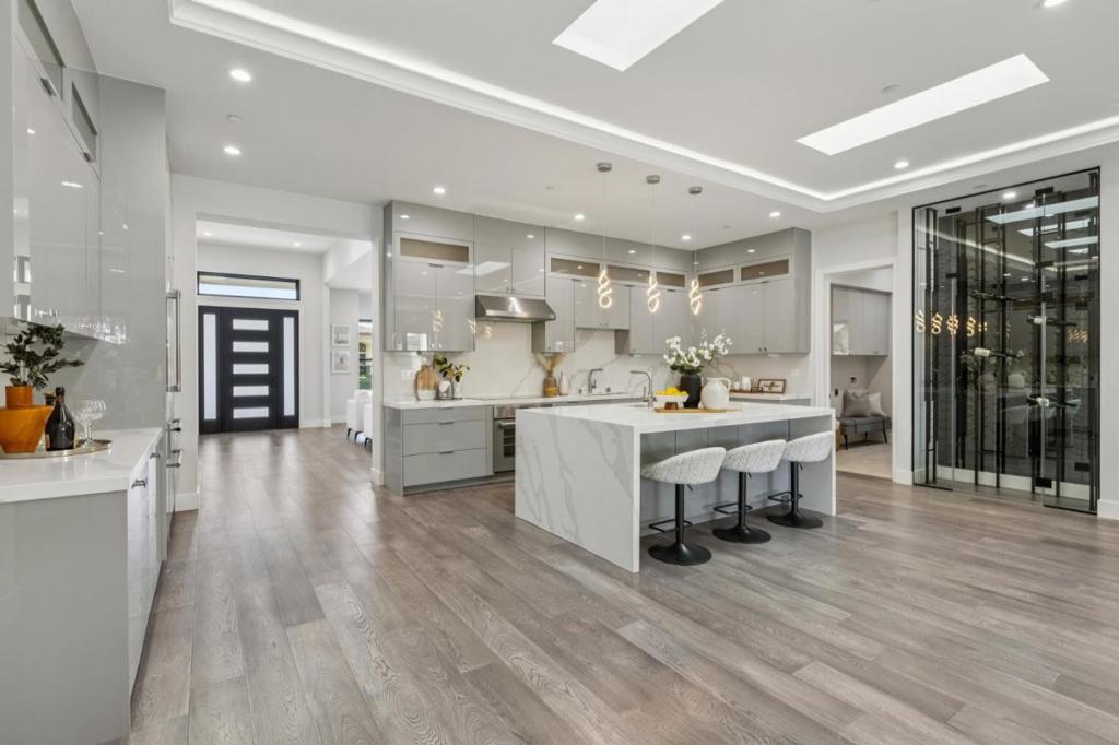 MLS #ML82036649 image #5