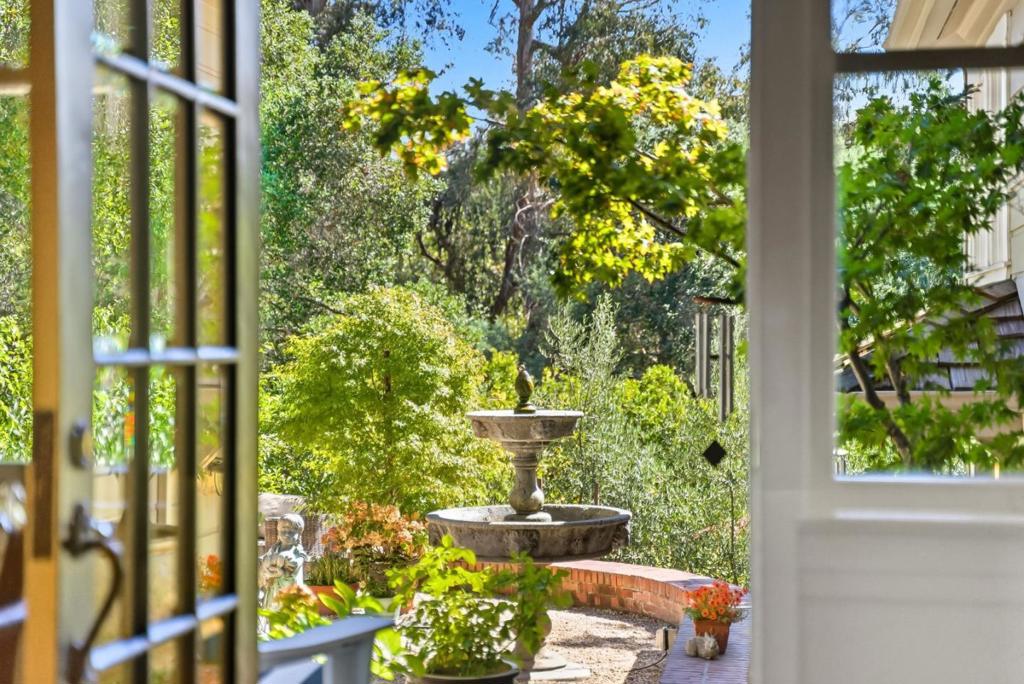 MLS #ML82036838 image #1