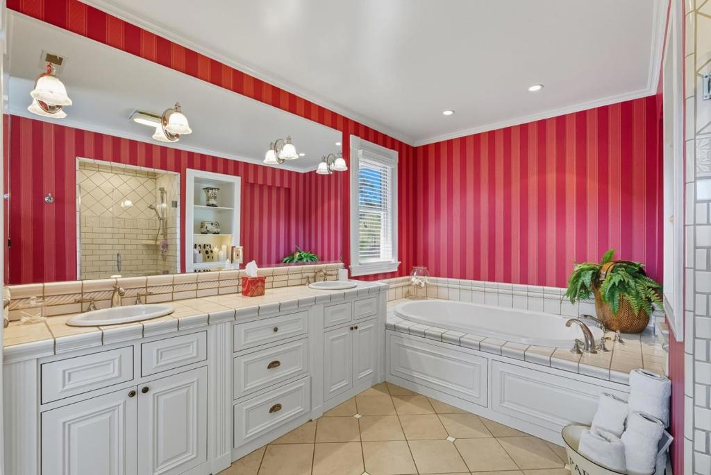 MLS #ML82036838 image #38