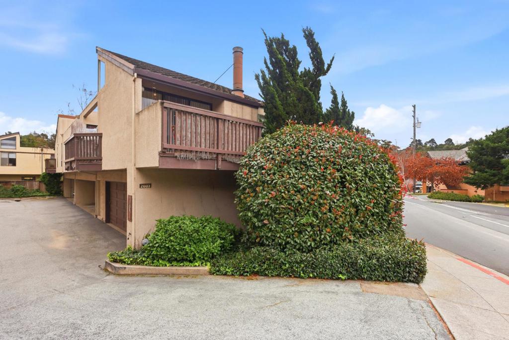 MLS #ML82036937 image #2