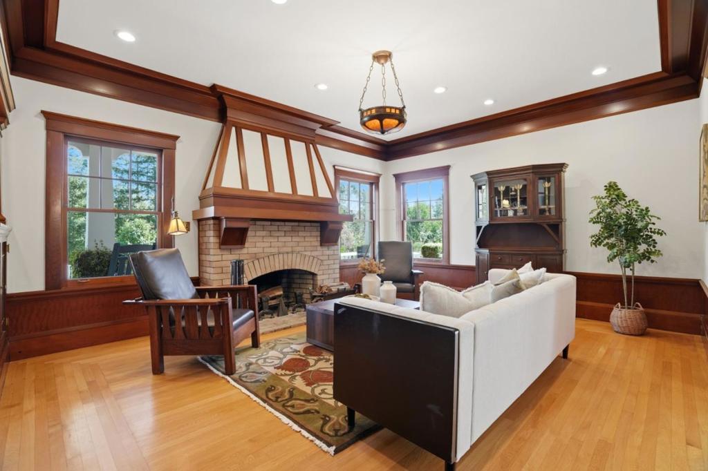 MLS #ML82036971 image #10