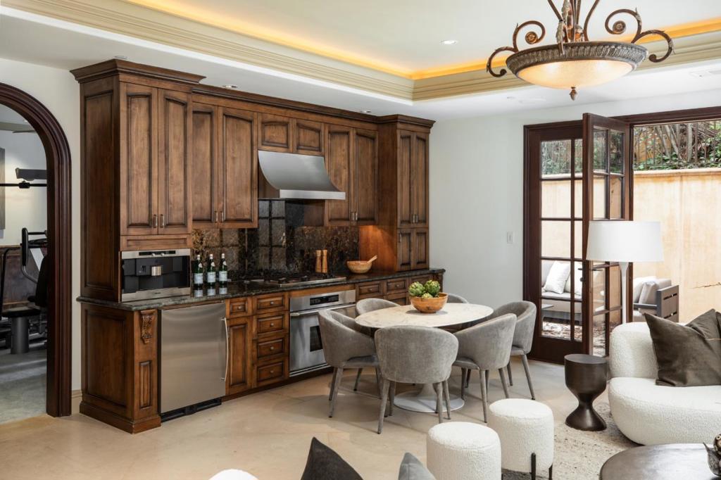 MLS #ML82037186 image #31