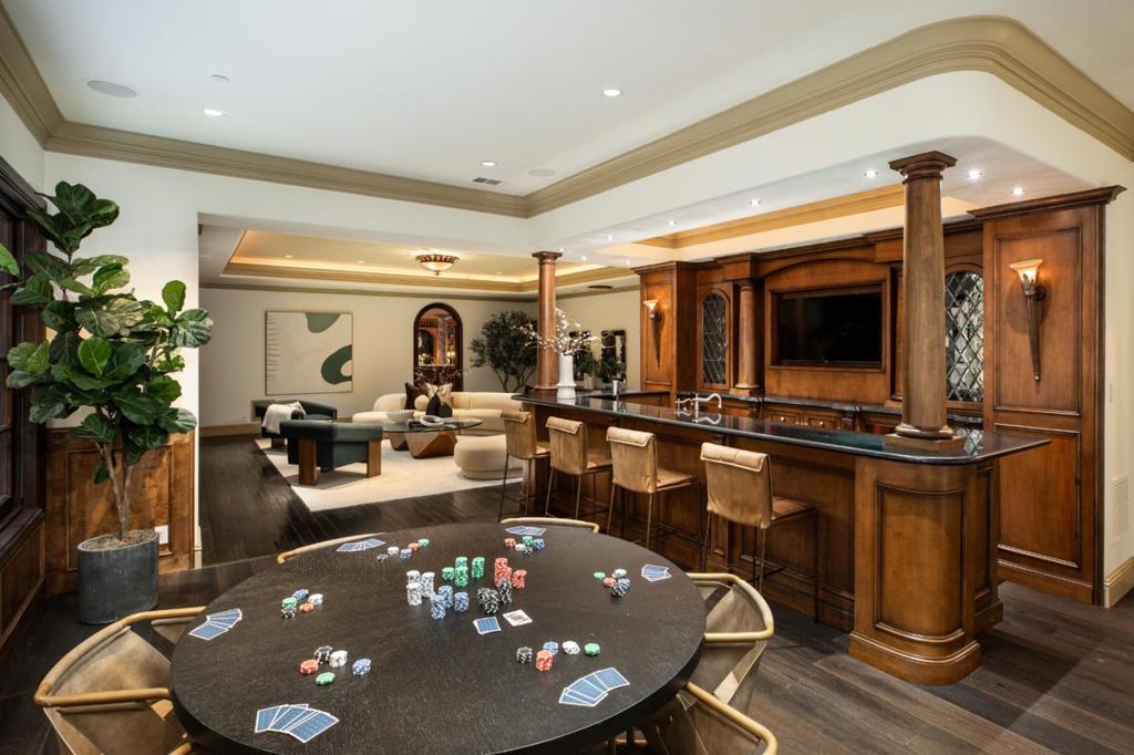 MLS #ML82037186 image #34