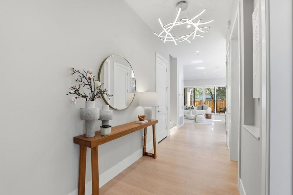 MLS #ML82037640 image #1