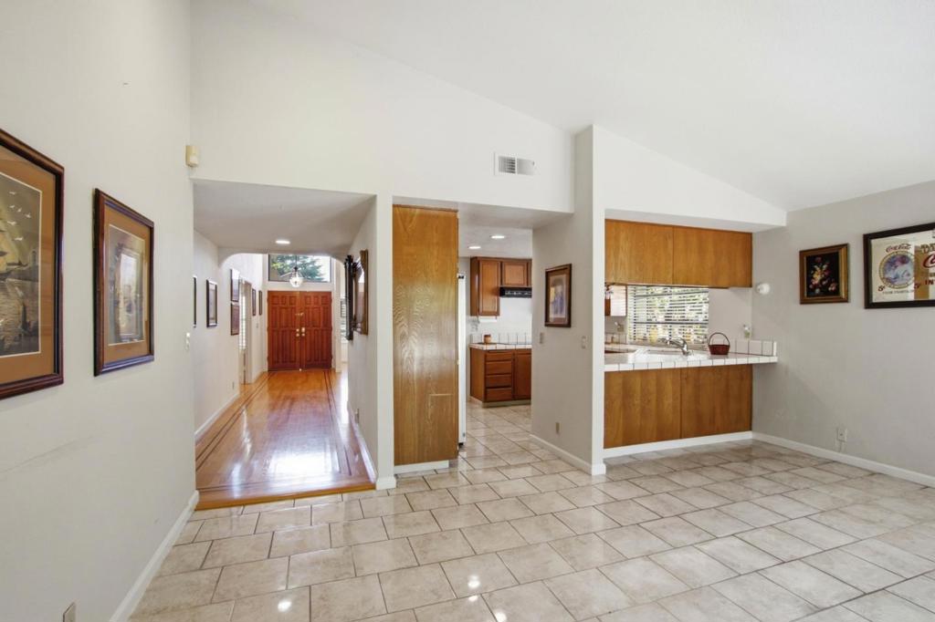 MLS #ML82037661 image #10