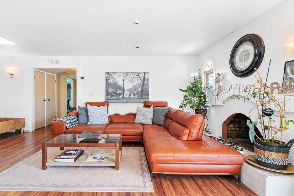 MLS #ML82038205 image #9