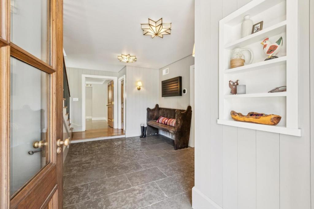 MLS #ML82038645 image #4