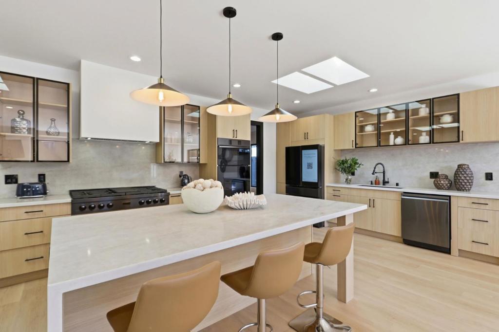 MLS #ML82038664 image #17