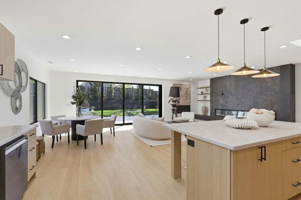 MLS #ML82038664 image #18