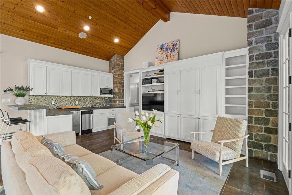 MLS #ML82038785 image #46