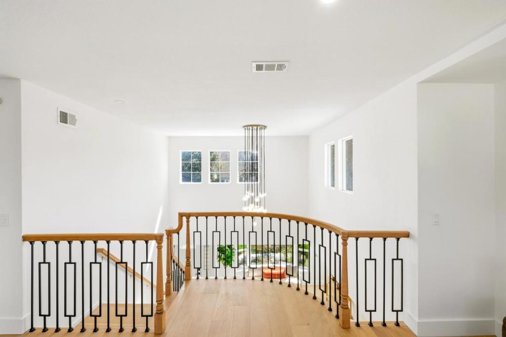 MLS #ML82038946 image #18