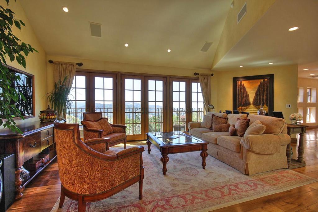 MLS #ML82038978 image #8