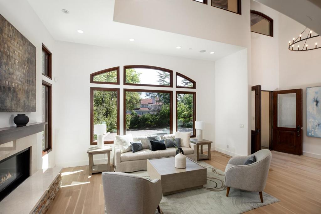 MLS #ML82039079 image #2