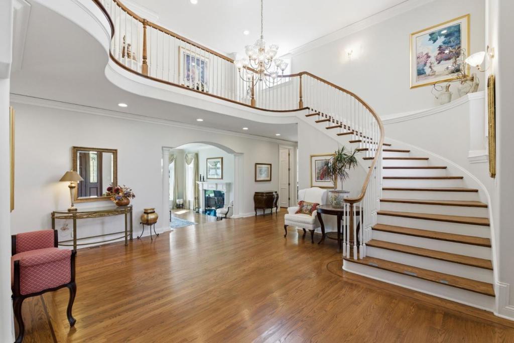 MLS #ML82039123 image #4