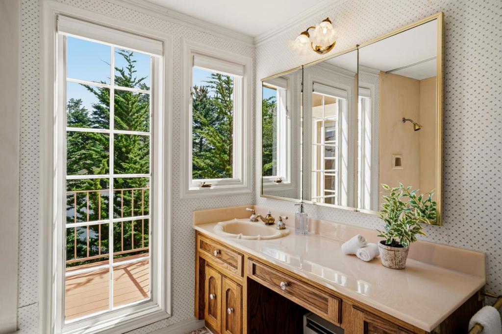 MLS #ML82039620 image #26