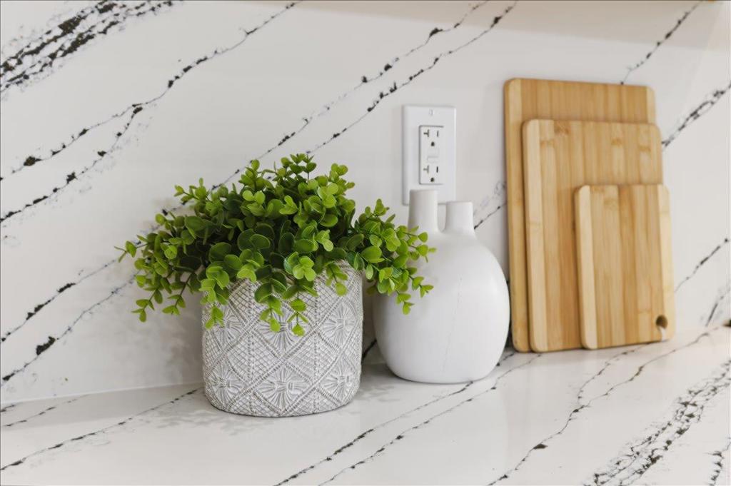 MLS #ML82039688 image #4