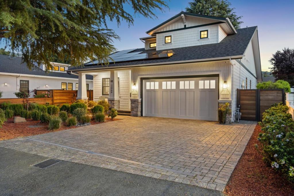 MLS #ML82039850 image #1