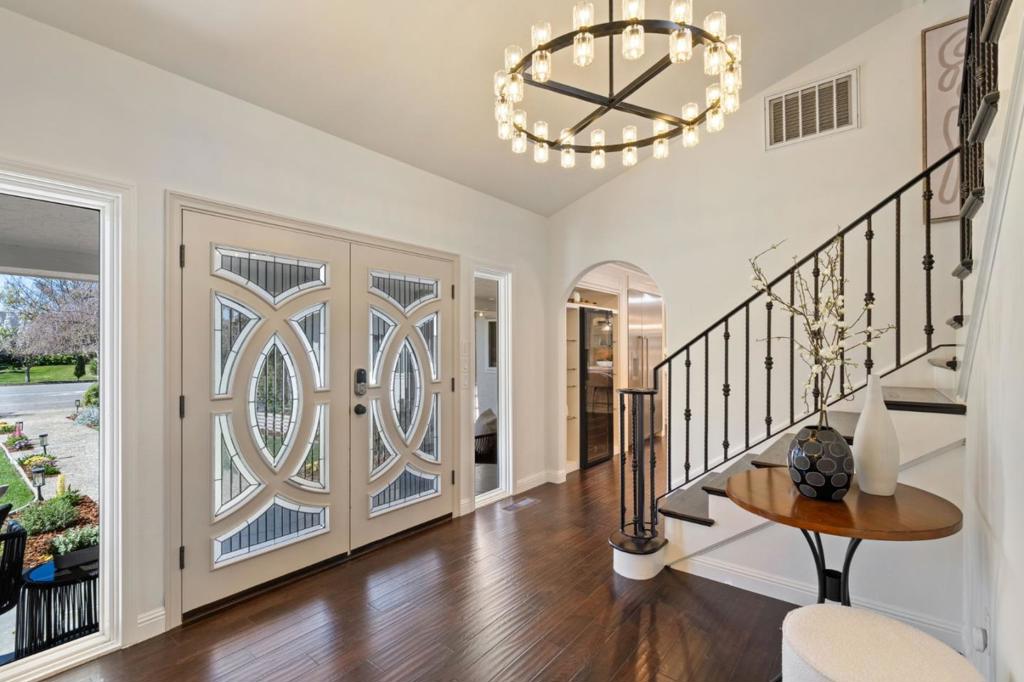 MLS #ML82039973 image #2