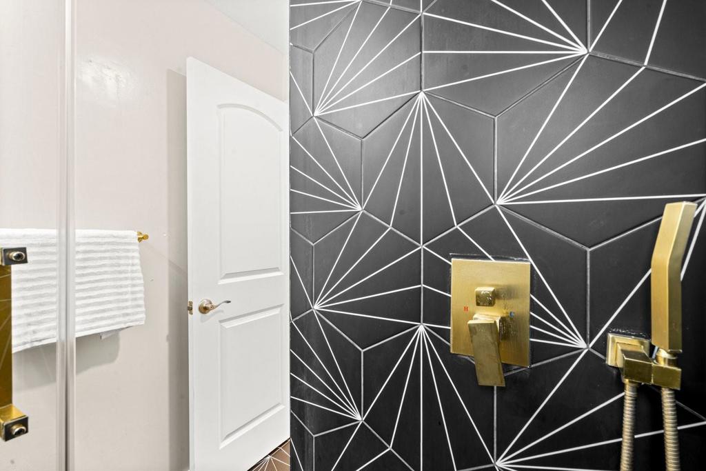 MLS #ML82040215 image #48