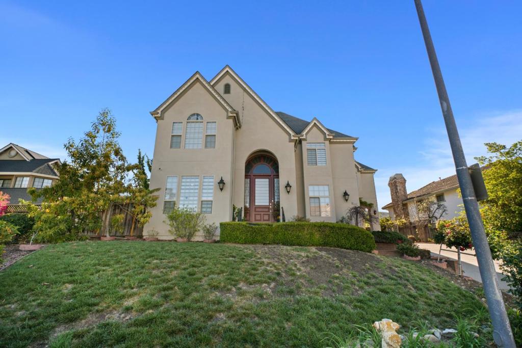 MLS #ML82040320 image #2