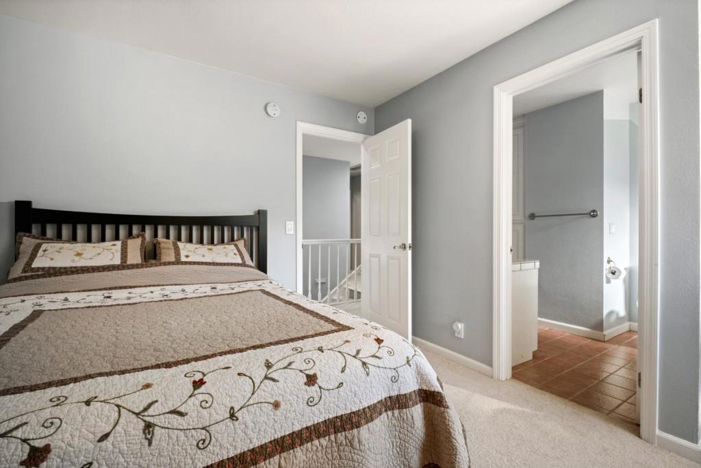 MLS #ML82040320 image #30